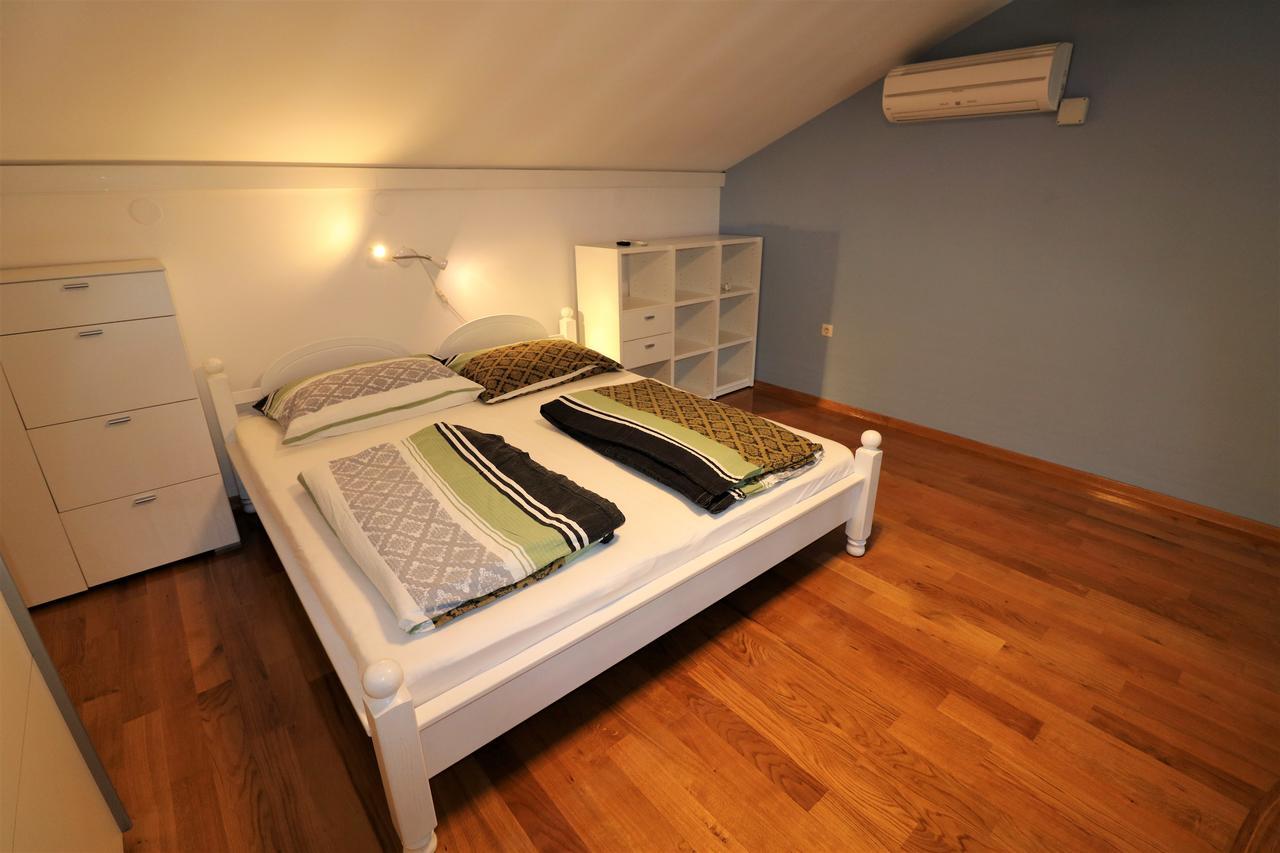 Malinska Center Apartment Zewnętrze zdjęcie